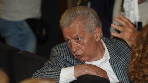 ЗАКЛЕО САМ СЕ - НИКАД ВИШЕ МИКРОФОН У РУКЕ Илић  о највећој трагедији у животу: Никад ми није било теже