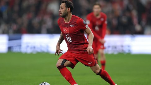 KAKAV MEČ U ISTANBULU: Turska pobedila Rumunija i korak je deli od Mundijala (FOTO/VIDEO)