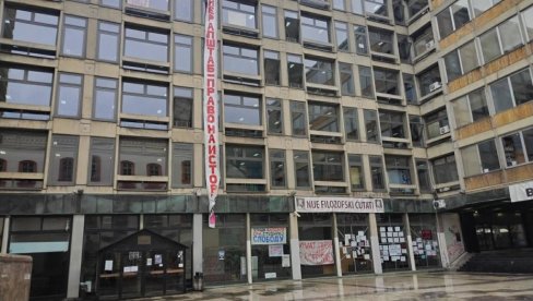 ИШТВАН КАИЋ: Декан Синани и управа дозволили да одређене групе студената крше правила факултета