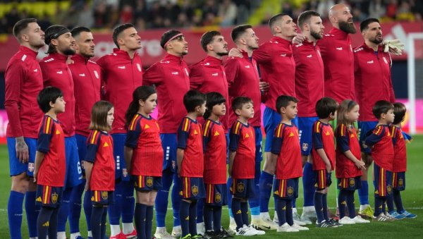 РУСИЈА ГЛЕДА И НЕ ВЕРУЈЕ: Ево шта се десило са Србијом и ФИФА