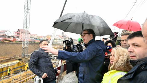 ТО ЈЕ ВЕЛИКА СТВАР, ТЕШКО ДА ЋЕ ТО ИКАДА ИКО ДОСТИЋИ Вучић обишао Експо: Видим да све више странаца долази да живи овде (ФОТО/ВИДЕО)