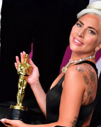 ОД СТЕФАНИ ДО ГЛОБАЛНЕ ИКОНЕ: Многи неће веровати колико година данас пуни Лејди Гага