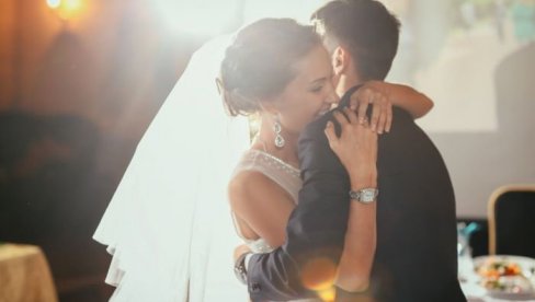 NAJPOPULARNIJE PESME ZA PRVI PLES NA VENČANJU: One su u TOP 20 u svetu