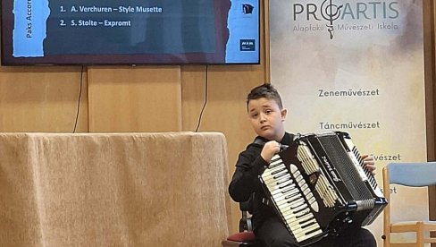 MILOŠU FESTIVALSKO ZLATO: Trijumf mladog ugljevičkog muzičara usred Mađarske