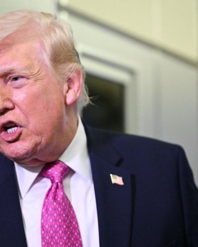 ПРВИ АМЕРИЧКИ ПРЕДСЕДНИК КОЈИ ЈЕ ОВО УРАДИО: Трамп ће присуствовати расправи пред Врховним судом о држављанству по рођењу