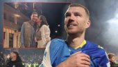 EDIN DŽEKO POBEDU PROSLAVIO U ZAGRLJAJU SUPRUGE: Odrekla se karijere u Americi zbog njega, a danas imaju četvoro dece