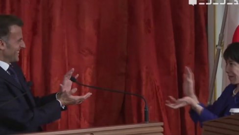 NESVAKIDAŠNJE: Makron i Takaiči izveli kamehame potez iz Zmajeve kugle (VIDEO)