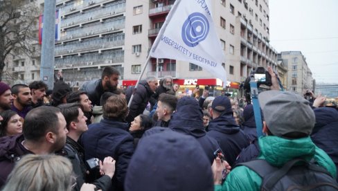 IMAM JEDNU VEOMA TEŠKU VEST Vučić: Tokom prošle blokaderske godine imali smo 11.000 diplomaca manje, to je obrazovni genocid