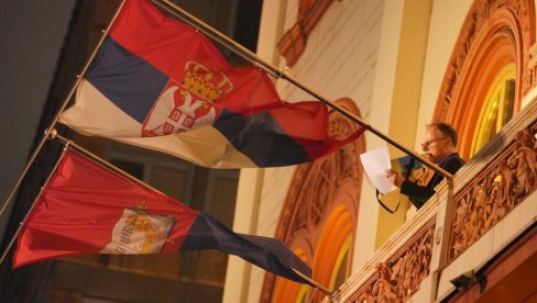 NEČASNO PONAŠANJE REKTORA: Studentkinja mrtva, a on radosno maše - profesori Petričković i Jakovljević žestoko osudili ponašanje Đokića