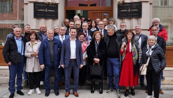 ТРЕБИЊКА АМБАСАДОР ХУМАНОСТИ: Признање председници Удружења Соната Михољки Јанковић