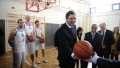 VUČIĆ I DRŽAVA SPASILI SRPSKU KOŠARKU! KSS potvrdio: Legle ogromne uplate, klubovi konačno mogu da odahnu!