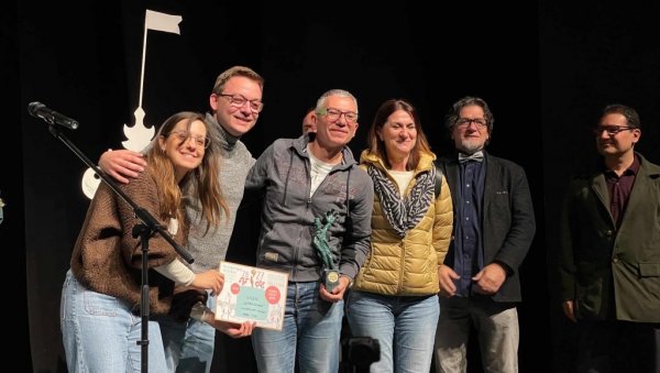 ЦРВЕНКАПА“ ОСВИЈИЛА „ГРАНПРИ“ 26. “ЛУТ ФЕСТА”: Успех Позоришта младих на фестивалу у Источном Сарајеву