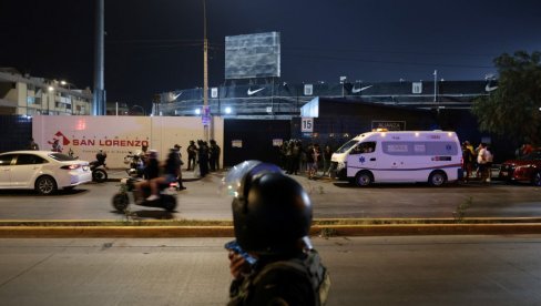UZNEMIRUJUĆE! Zid stadiona pao na navijače? Mnogi povređeni, oglasili se klub i vatrogasci (VIDEO)