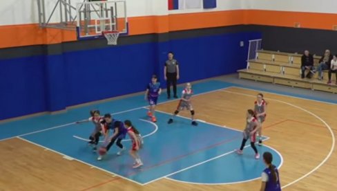 KAKO JE OVO MOGUĆE!?  Postigli 48 poena za četvrtinu, a to čak nije najluđe, ovo se ne pamti (VIDEO)