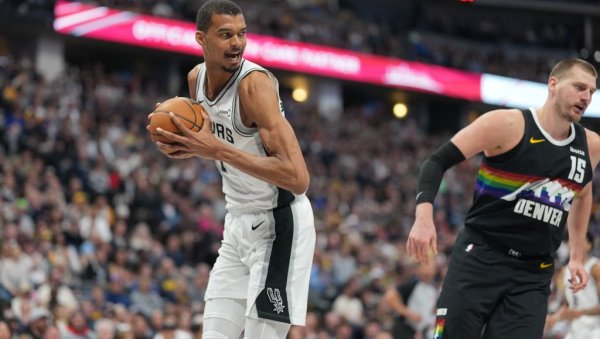 ЈОКИЋ РАЗБИО СПАРСЕ ПА СЕ ОГЛАСИО: Играли смо у плеј-оф атмосфери