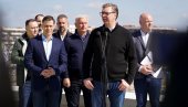 TAKVU INFORMACIJU IMAM SAMO JA: Vučić o kandidatu SNS za predsednika: Petrov bi to obavljao izuzetno, a prediti ga sa Đokićem - dva sveta
