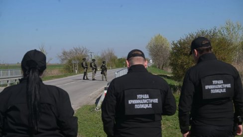 PRONAĐENA DVA CRNA RANCA SA OKO ČETIRI KILOGRAMA EKSPLOZIVA: Oglasilo se tužilaštvo o eksplozivu kod gasovoda u Kanjiži