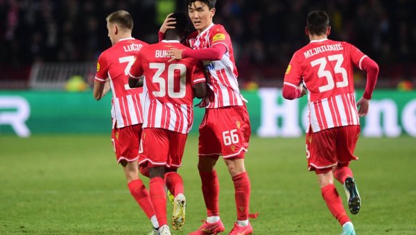 БИВШИ ИГРАЧ ЗВЕЗДЕ НАПРАВИО ФРКУ! Критикују га са свих страна, а он побегао у отаџбину!