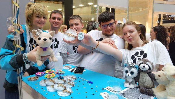 ИЗ КЛУПЕ КА СВЕТУ БИЗНИСА: Одржано такмичење за најбољу средњошколску компанију