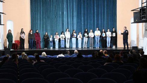 NAJBOLJI IDU U KRUPANJ: Smotra recitatora u Loznici