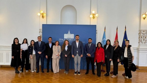 ПОВОДОМ ПРЕДСТОЈЕЋЕГ МЕЂУНАРОДНОГ ДАНА РОМА: Пријем у Градској кући Новог Сада