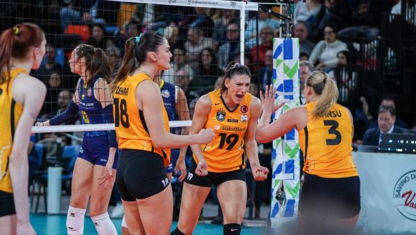 ЈУЧЕ СМО ПРОШЛИ! Ево данашњих предлога за љубитеље одбојке!