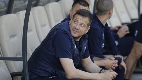 LALATOVIĆ IZNENADIO POTEZOM! Pred dolazak Partizana trener Novog Pazara otkrio gde će da prespava!
