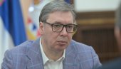 VUČIĆ SE OBRAĆA GRAĐANIMA (VIDEO)