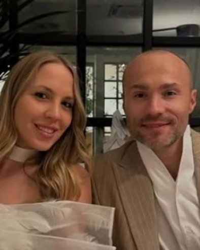 КО ЈЕ ЖЕНА АЦЕ СОФРОНИЈЕВИЋА: Косана је веома цењена докторка и успешна пословна жена - Захвалан сам Богу што сам са њом