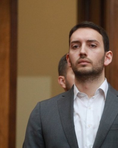 СУКОБ СЕ НАСТАВЉА: Грбовић опет прозива блокадере са факултета (ФОТО)