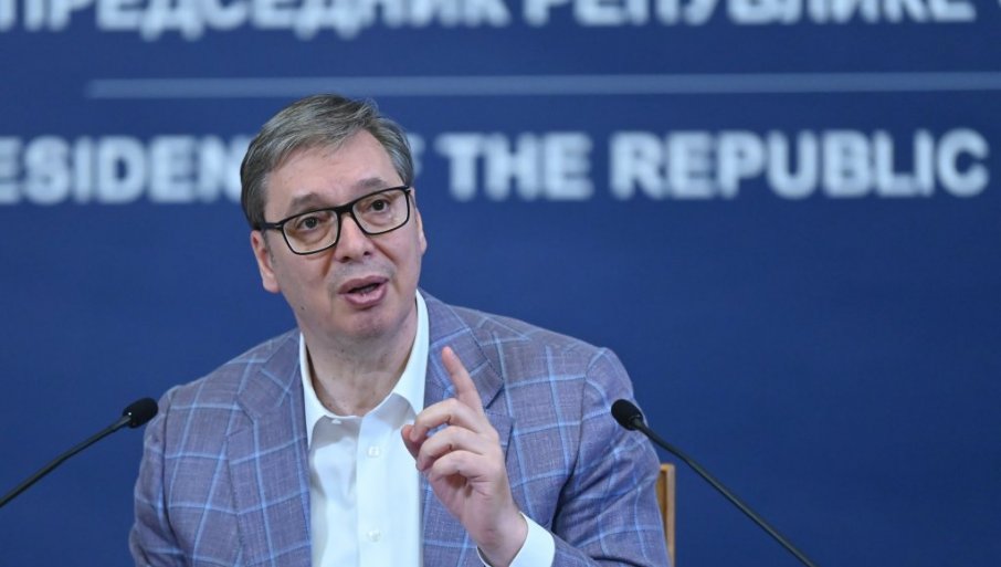 ВАНРЕДНО: Вучић се обратио  нацији