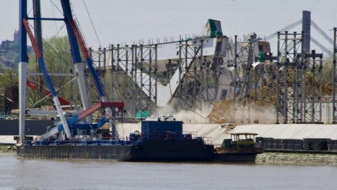 OGLASILO SE MINISTARSTVO GRAĐEVINARSTVA: Kod Brankovog mosta poginuo kineski državljanin, izražavamo saučešće