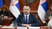 АПОСТОЛОВИЋ: Закон унутрашњим пословима је конкретан корак у Реформској агенди