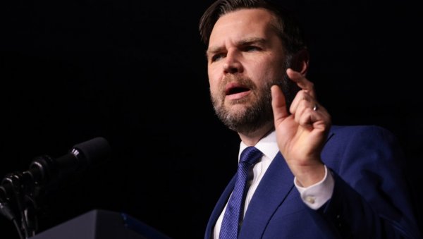 БЕЛА КУЋА СЕ ХИТНО ОГЛАСИЛА: Ово је званичан став о употреби нуклеарног оружја у Ирану (ВИДЕО)