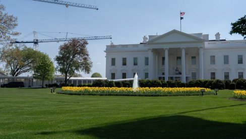 Pojednostavljenje: Amerikanci ponovo streljaju