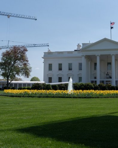 Поједностављење: Американци поново стрељају