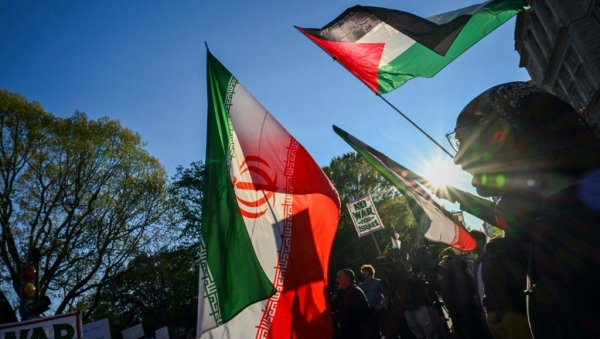 ПОГЛЕДАЈТЕ: Опште славље у Ирану и Ираку након објаве примирја (ВИДЕО)