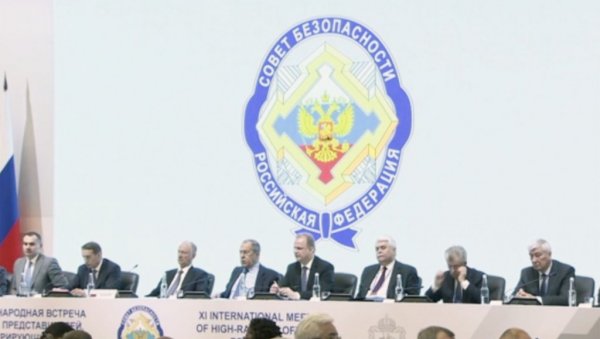 РУСКА ОБАВЕШТАЈНА СЛУЖБА: ЕУ тајно разматра развој сопственог нуклеарног оружја