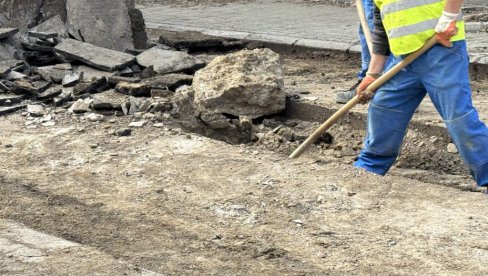ГУЖВЕ НА ДОРЋОЛУ: Мењају се трасе аутобуских линија због радова у Тадеуша Кошћушка