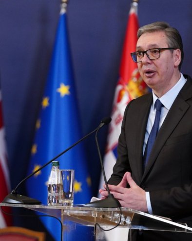 ПРЕДСЕДНИК НАСТАВЉА КОНСУЛТАЦИЈЕ: Ко се плаши разговора, не заслужује народ!