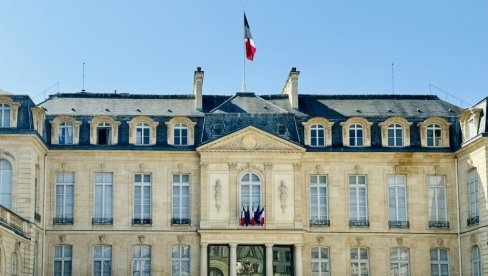 КОНАЧНО СЛОБОДА: Заточеници Сесил Колер и Жак Парис из Ирана стигли у Француску