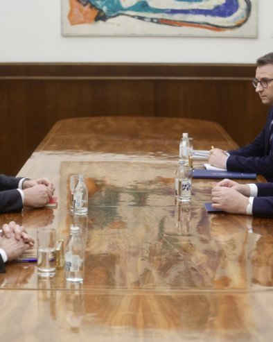 ТАЧНО У 10 ЧАСОВА: Вучић се сутра састаје са Петером Соренсеном