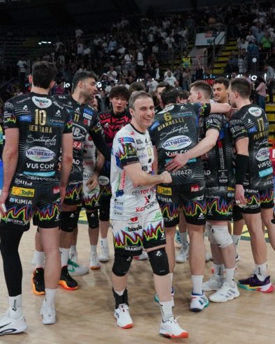 И ОВО СМО ЈУЧЕ ПОГОДИЛИ! Нови предлози за љубитеље одбојке