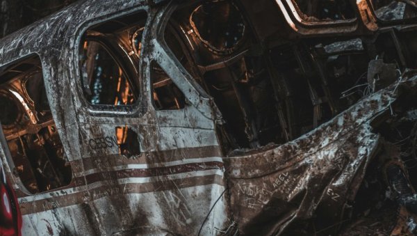 АВИОН СЛЕТЕО, ПА СЕ ЗАПАЛИО: Трагедија на писти, две особе страдале