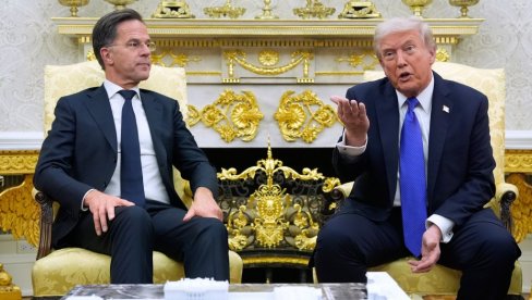 ТРАМП ЗАПАЛИО НАТО, РУТЕ ГАСИ ПОЖАР: То вам је као у породици