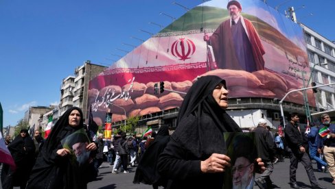 IRAN SE SPREMA ZA OPROŠTAJ: Poznat datum sahrane Ali Hamneia