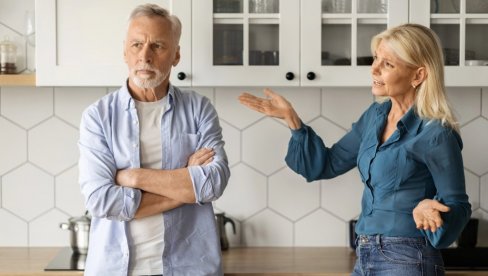 Зашто многи остају у токсичним везама? Три ствари одвлаче од промене