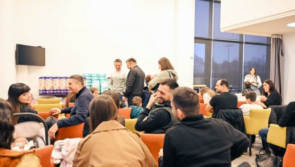 БЕБИ-ПАКЕТИ И АУТОСЕДИШТА: За новорођене бебе у Свилајнцу