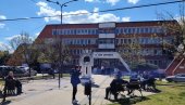 СКАНДАЛ У ВРАЊУ: Доктор сам себи написао извештај, па приморао изабраног лекара да му отвори боловање