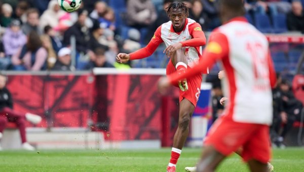 ДЕЈАН СТАНКОВИЋ: Хартберг без пара и тренера